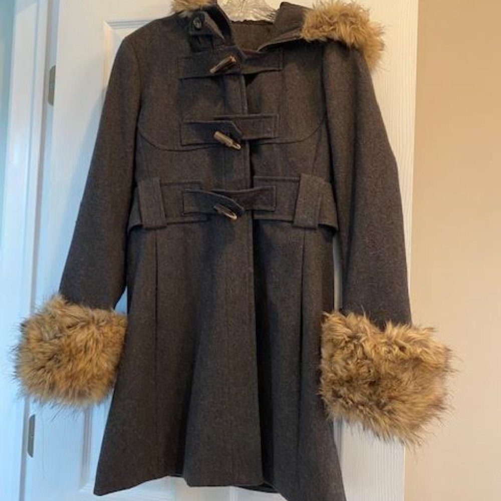 Elevenses/ Anthropologie Wool Blend Toggle Fur Hood/ removable cuffs size 6P